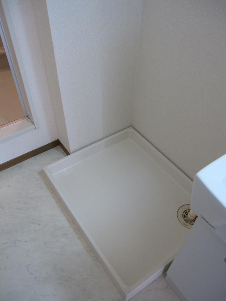 �y���̑��ݔ��z�@