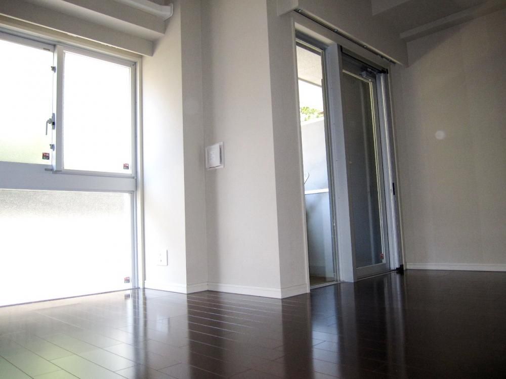 �y�o���R�j�[�z�@