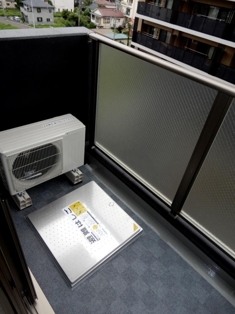 �y�x�����_�z�@