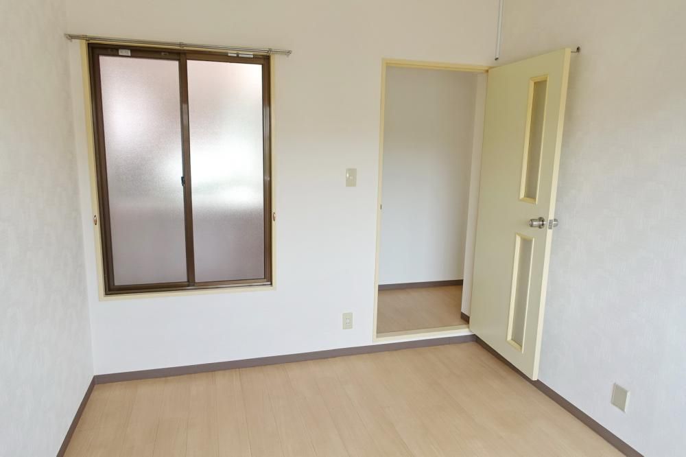 �y�Q���z�@