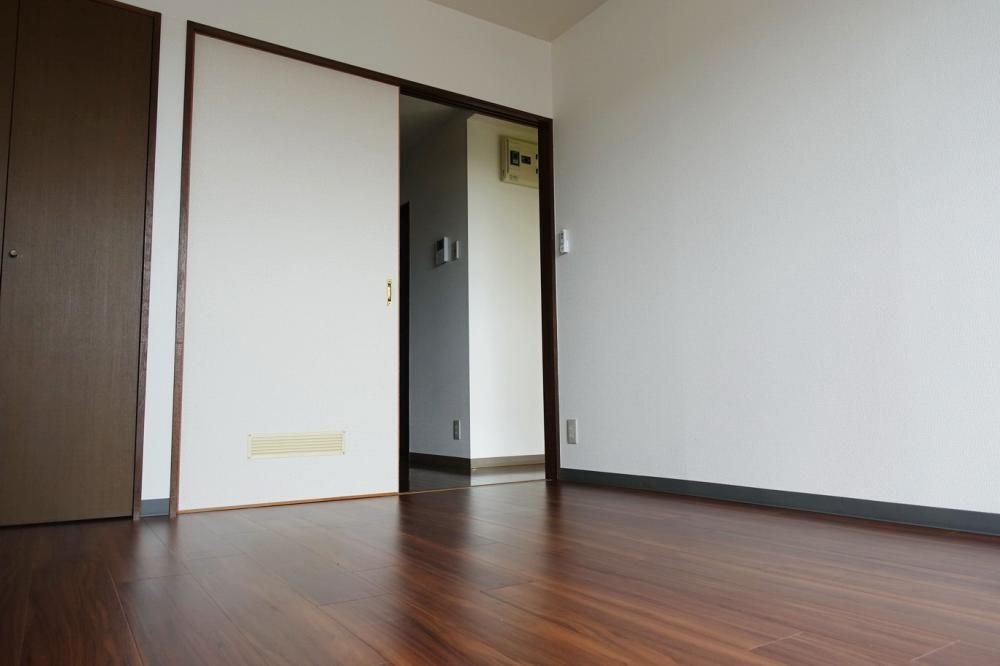 �y�Q���z�@