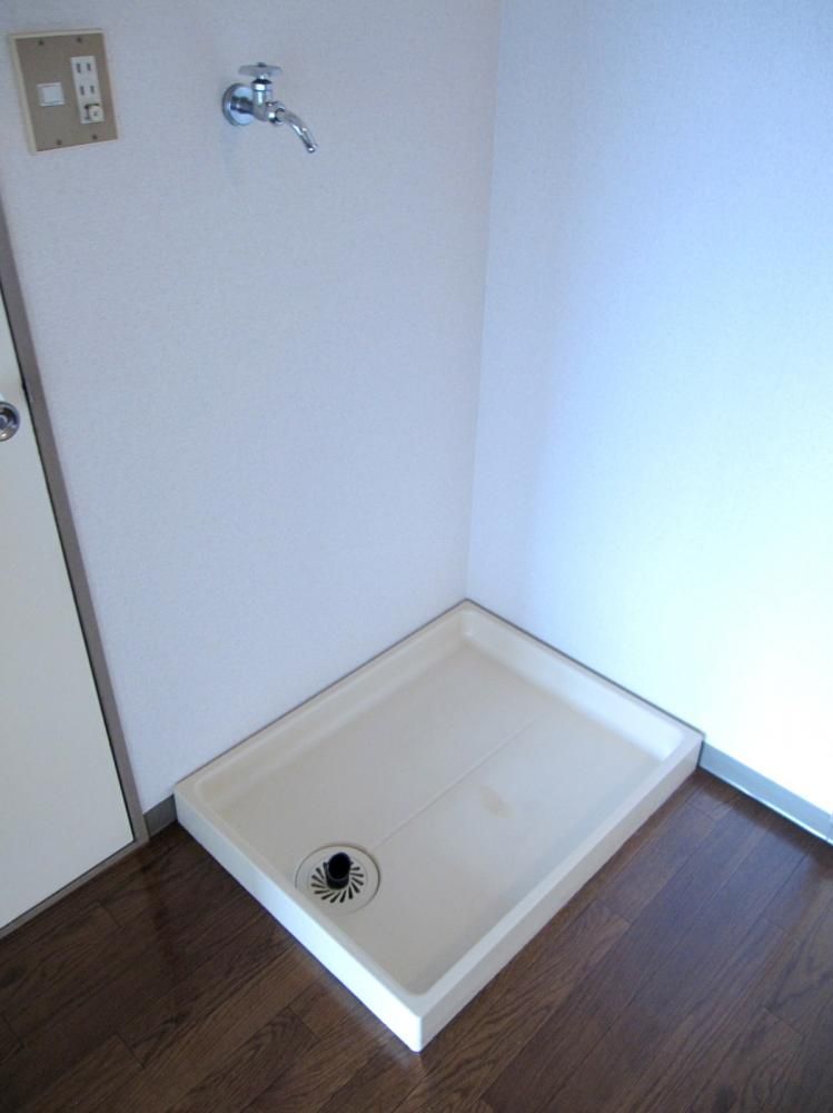 �y���̑��ݔ��z�@