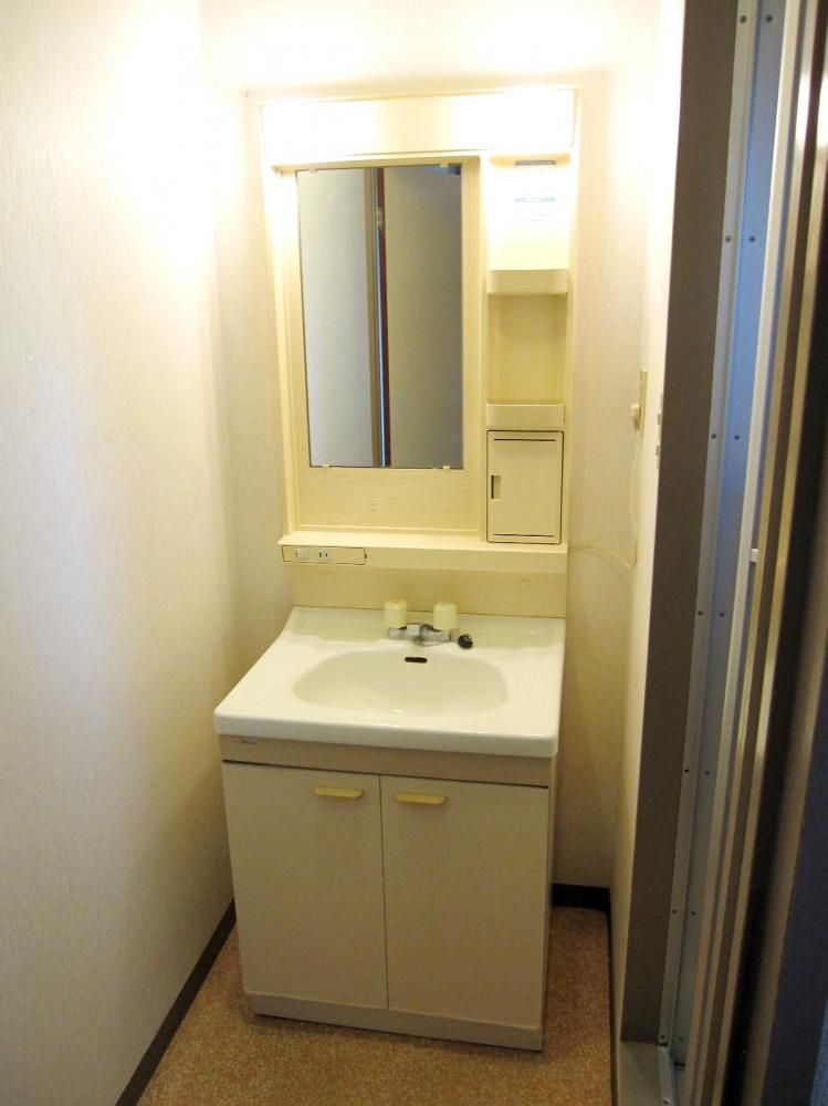 �y���ʏ��z�@