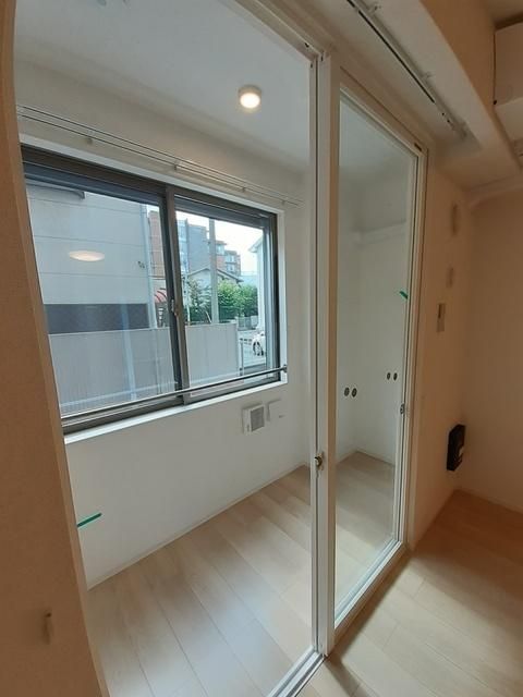 �y�x�����_�z�@