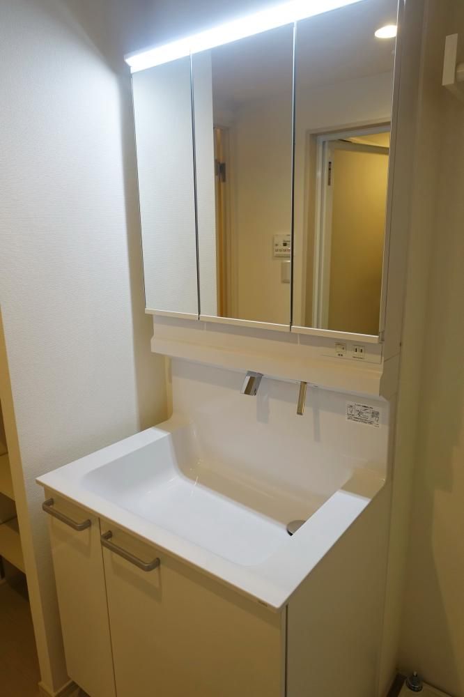 �y���ʏ��z�@