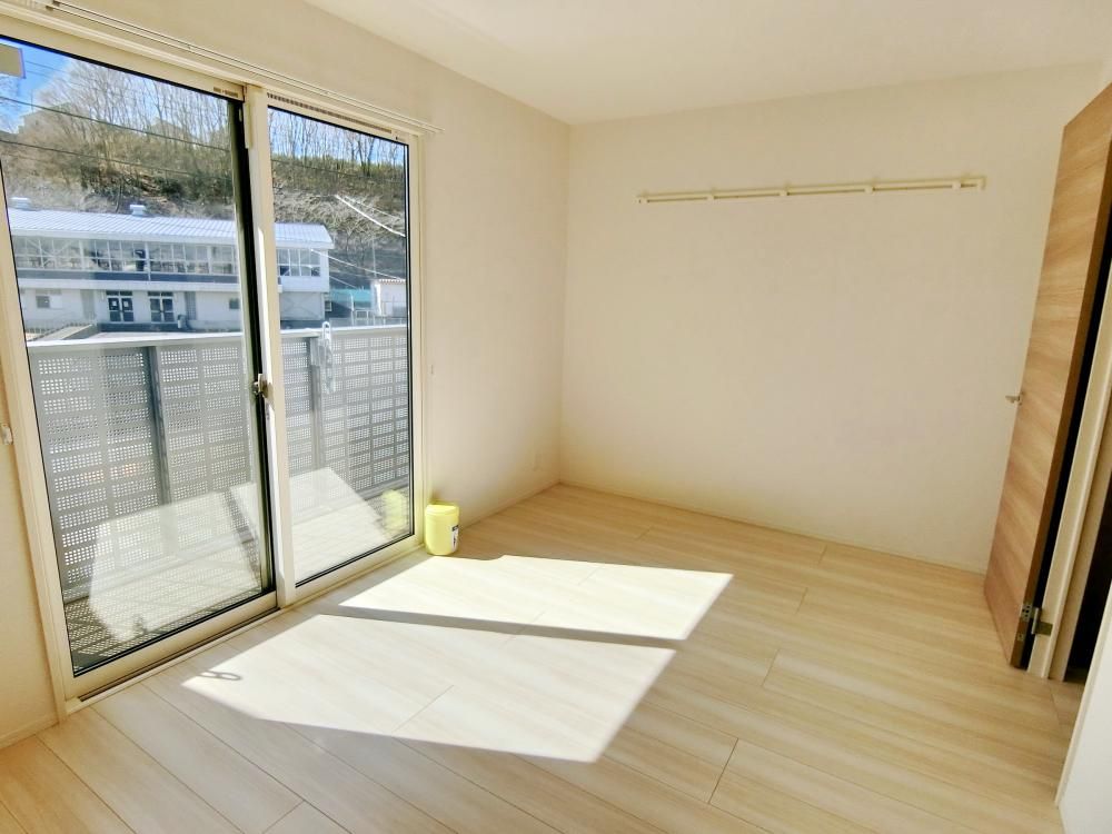 �y�Q���z�@