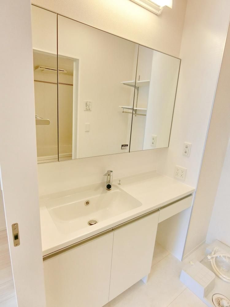 �y���ʏ��z�@