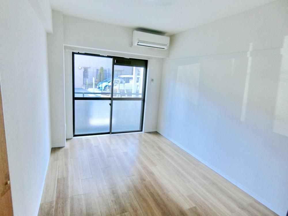 �y�Q���z�@