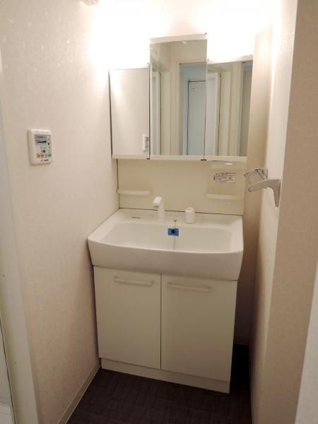 �y���ʏ��z�@