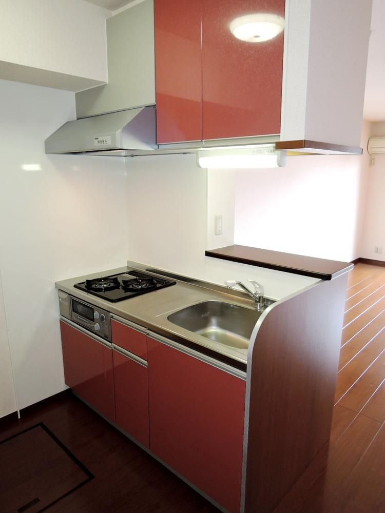 �y�L�b�`���z�@