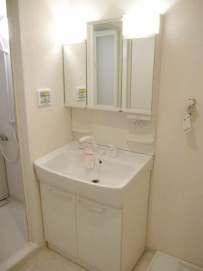 �y���ʏ��z�@