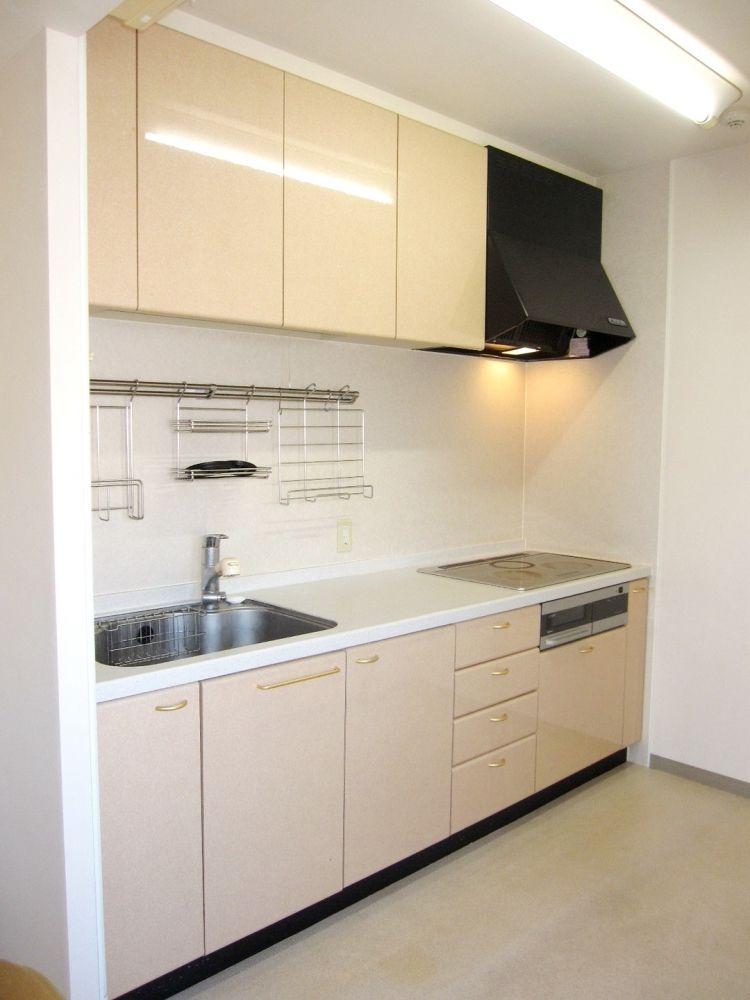 �y�L�b�`���z�@