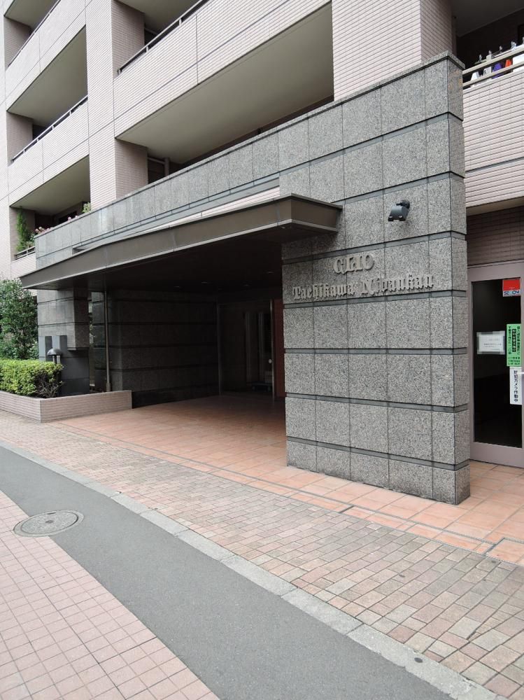 �y�G���g�����X�z�@