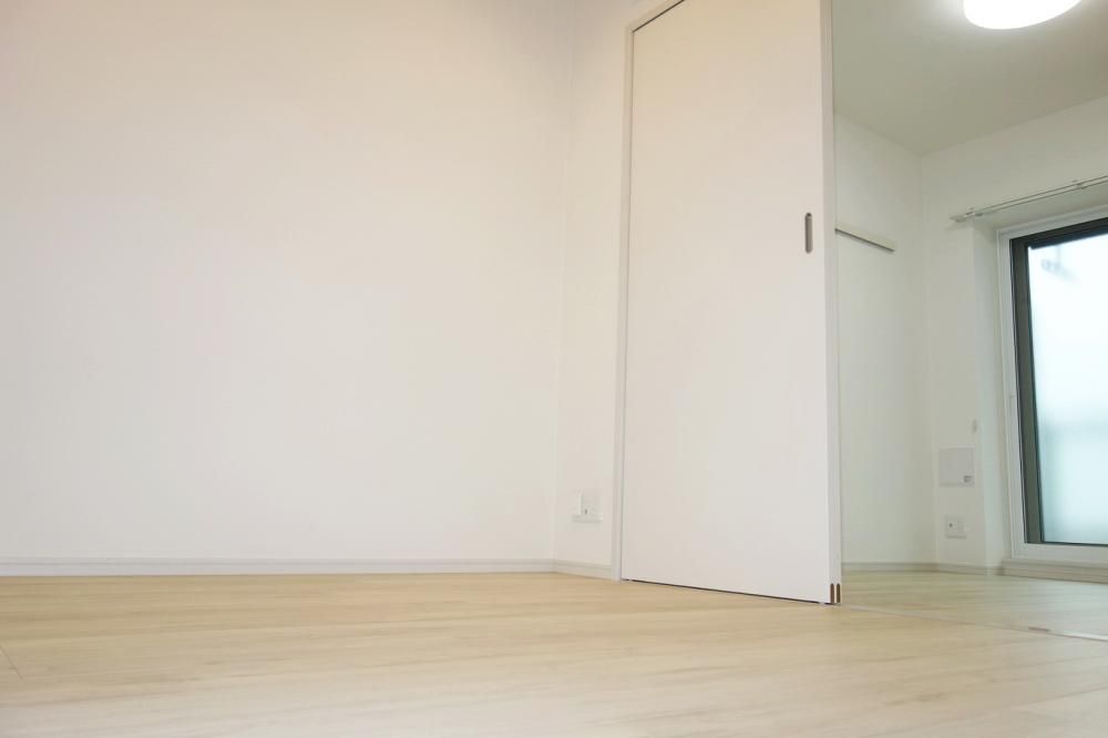 �y���ԁE���r���O�z�@���d�l�^�C�v