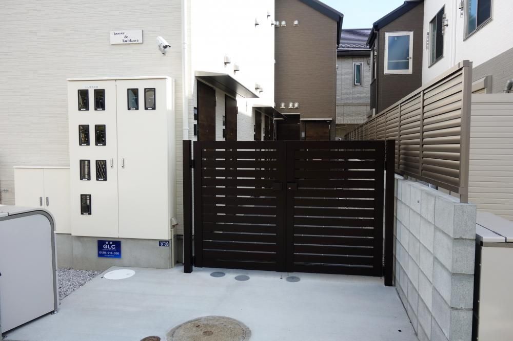 �y�G���g�����X�z�@