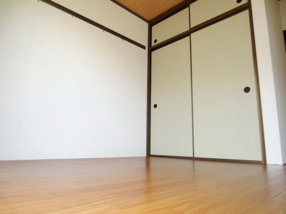 �y�Q���z�@