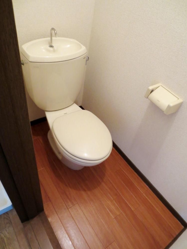 �y�g�C���z�@