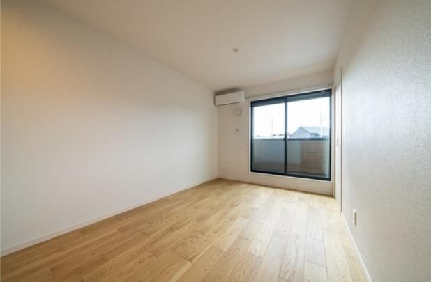 �y���ԁE���r���O�z�@���d�l�^�C�v