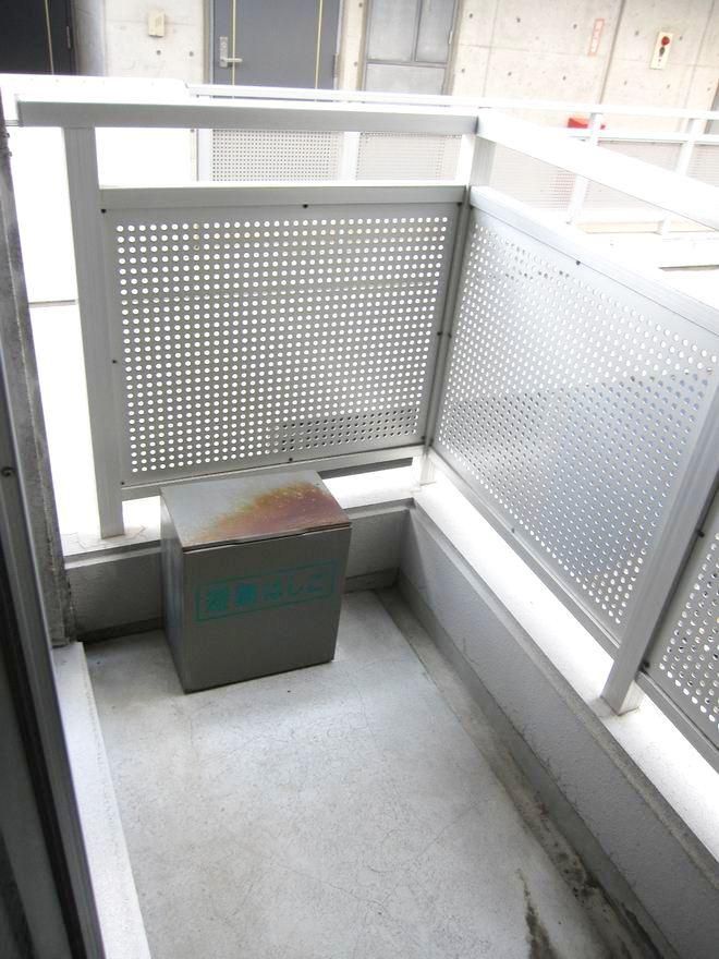 �y�x�����_�z�@