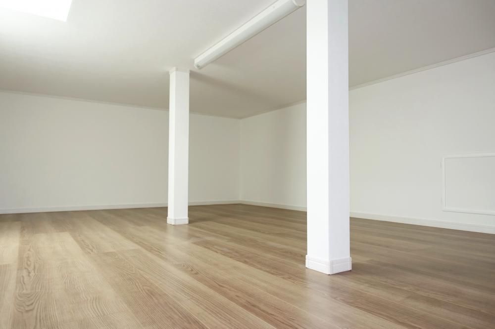 �y�Z�L�����e�B�z�@