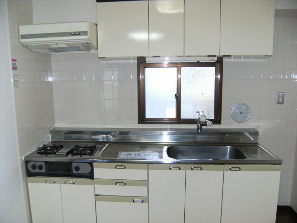 �y�L�b�`���z�@