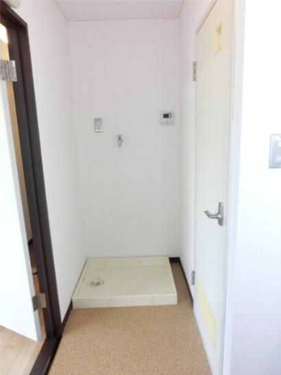 �y���̑��ݔ��z�@