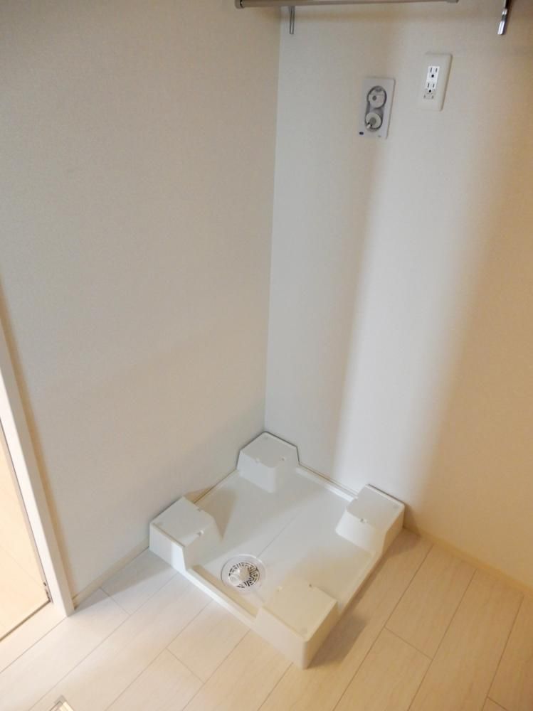 �y���̑��ݔ��z�@