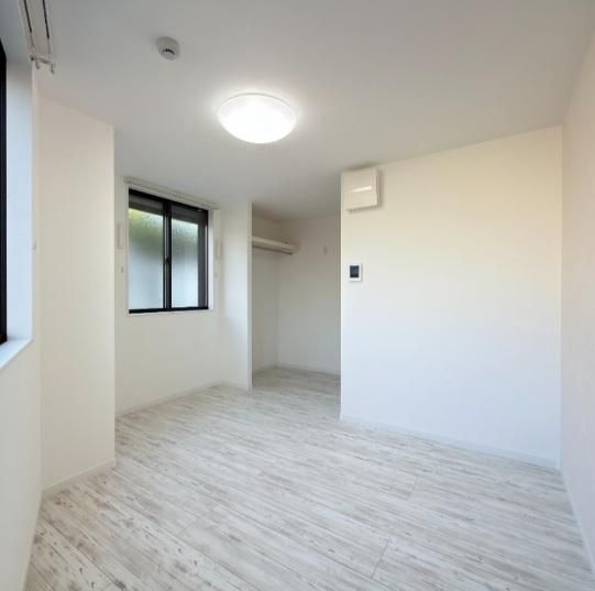 �y�Q���z�@