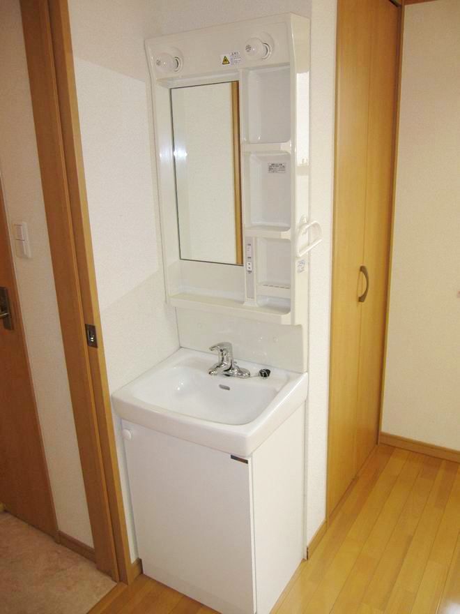 �y���ʏ��z�@