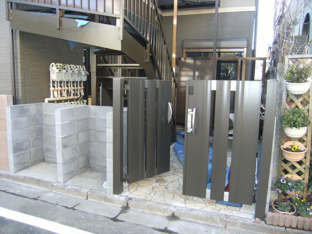 �y�G���g�����X�z�@