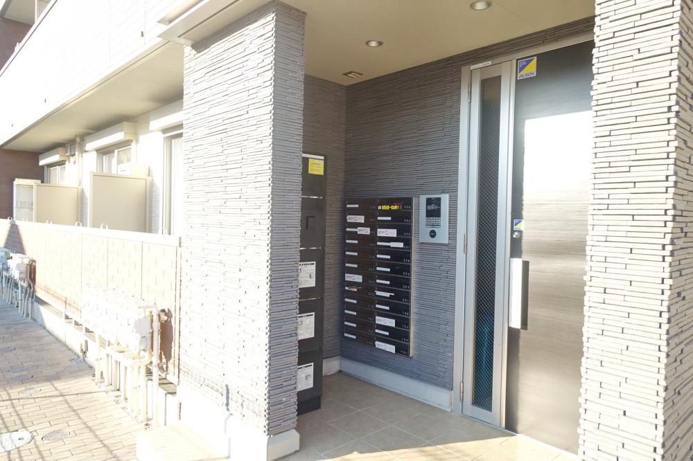 �y�G���g�����X�z�@