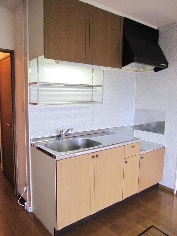 �y�L�b�`���z�@