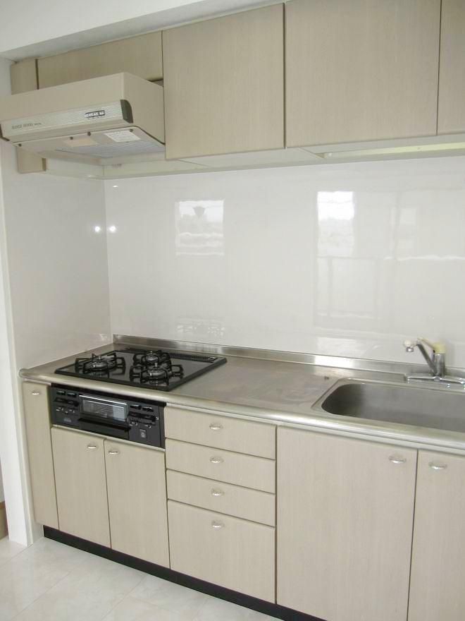 �y�L�b�`���z�@