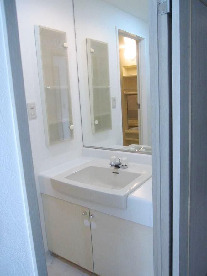 �y���ʏ��z�@