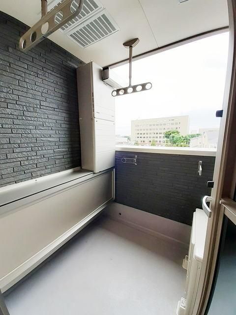 �y�x�����_�z�@