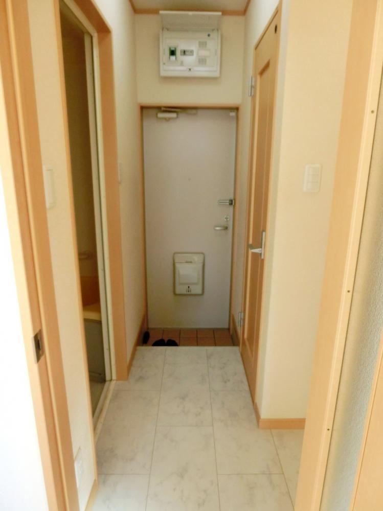 y̑z@