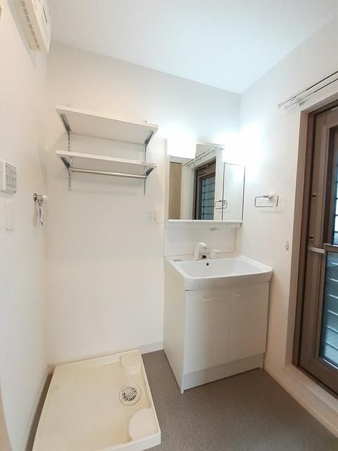 �y���ʏ��z�@