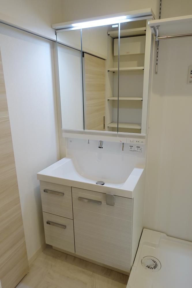 �y���ʏ��z�@