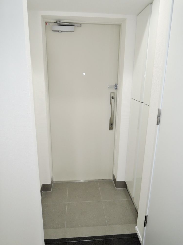 �y���ցz�@