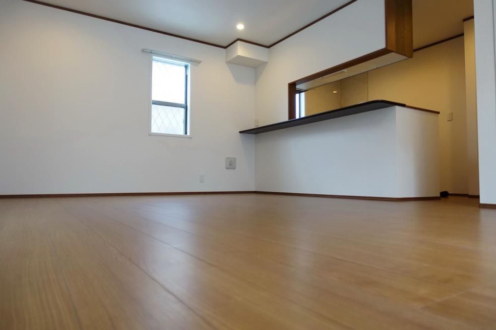 �y���ԁE���r���O�z�@