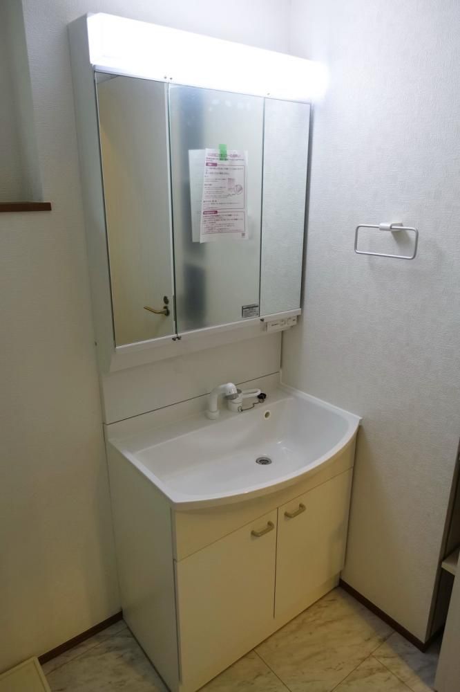 �y���ʏ��z�@