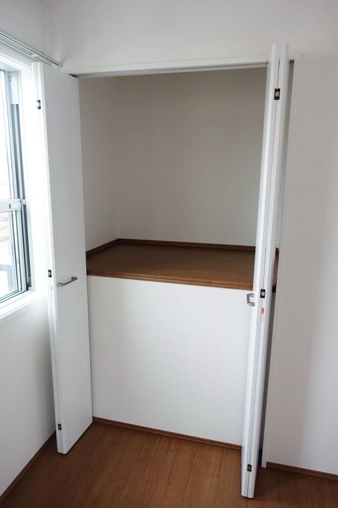 �y���̑��ݔ��z�@