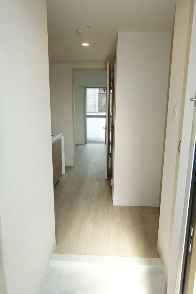 �y�Z�L�����e�B�z�@