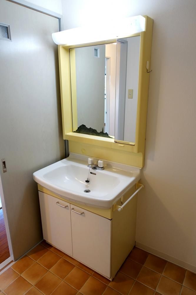 �y���ʏ��z�@