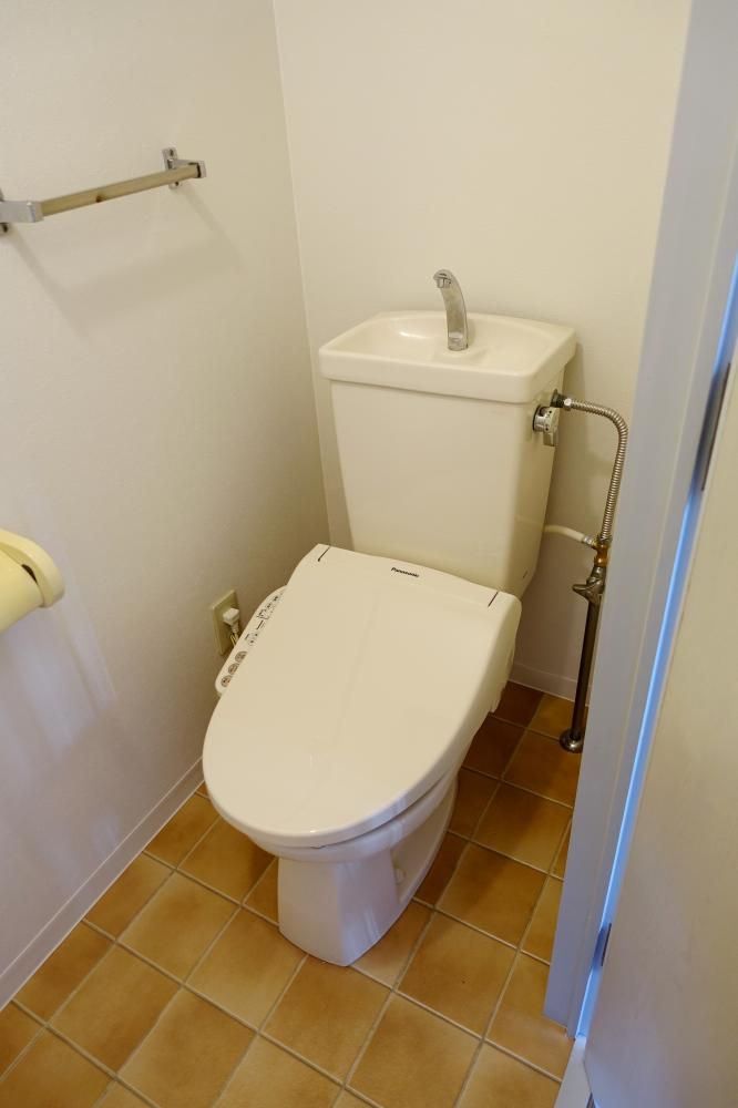 �y�g�C���z�@