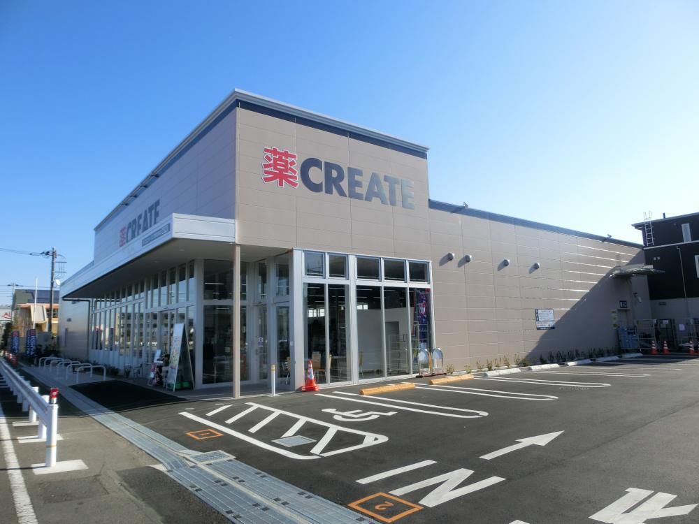 �y���Ӂz�@�N���G�C�g�@�Q�O�O��