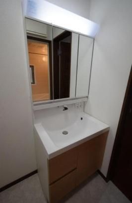 �y���ʏ��z�@