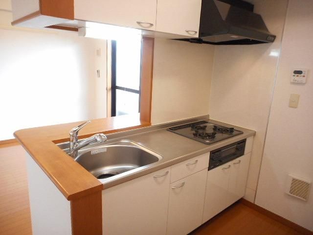 �y�L�b�`���z�@