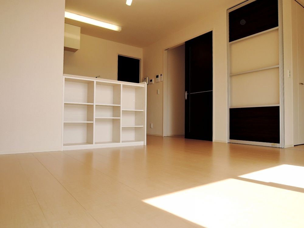 �y���ԁE���r���O�z�@