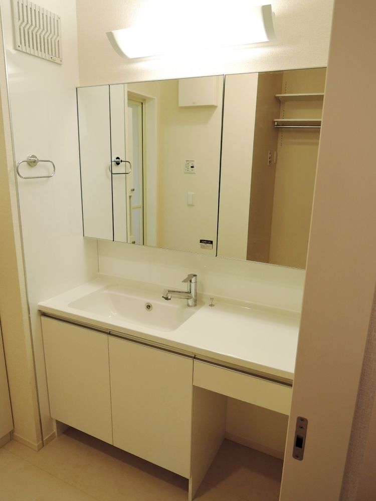 �y���ʏ��z�@